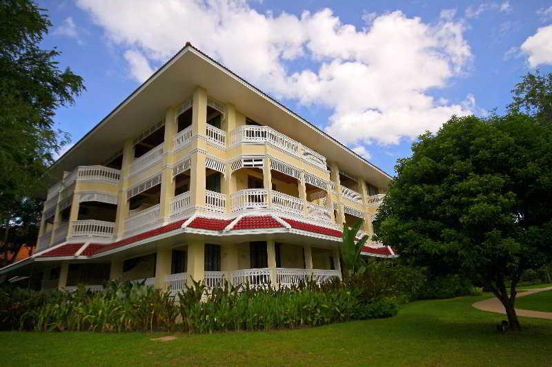 Dheva Mantra Resort Kanchanaburi Eksteriør billede