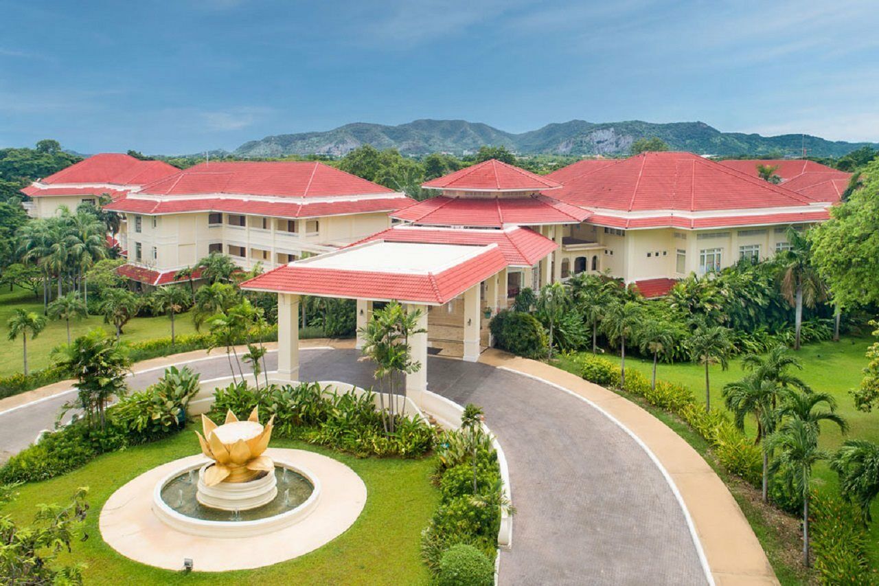 Dheva Mantra Resort Kanchanaburi Eksteriør billede